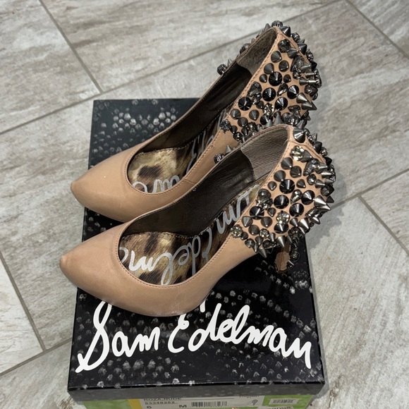 Size 6- Roza Nude- Spike Heels- Sam Edelman - Picture 4 of 10